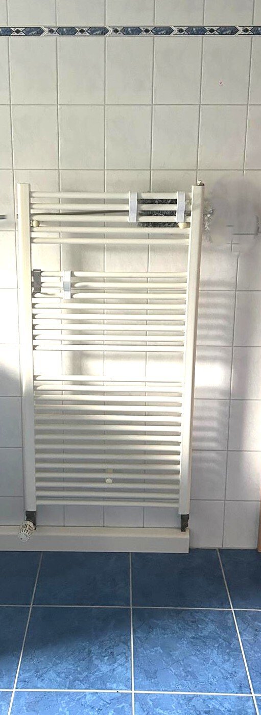 Attraktives Zweifamilienhaus in Streetz – Perfekt für Familien oder Investoren